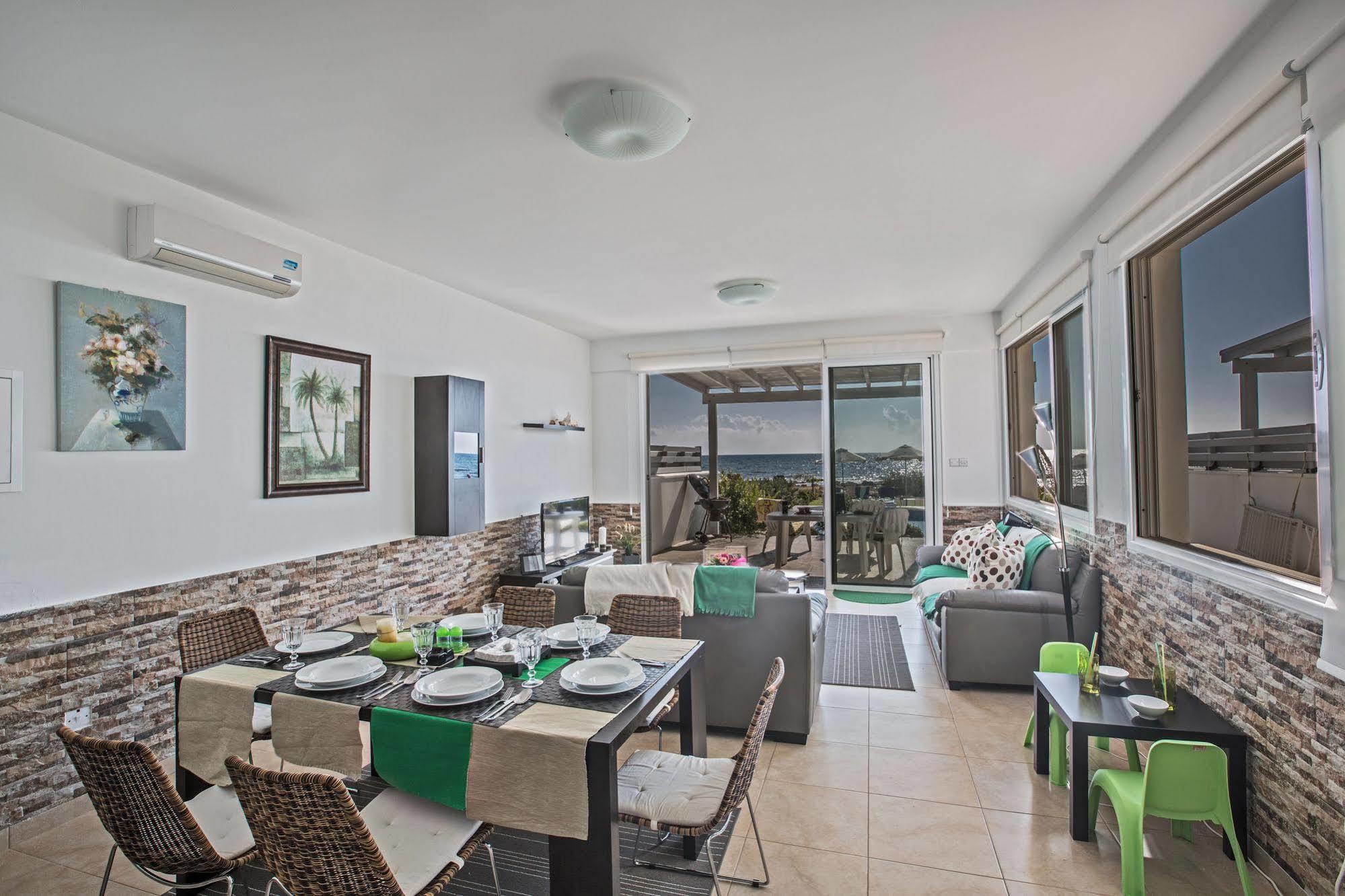 Gorgona Villas Айя-Напа Экстерьер фото